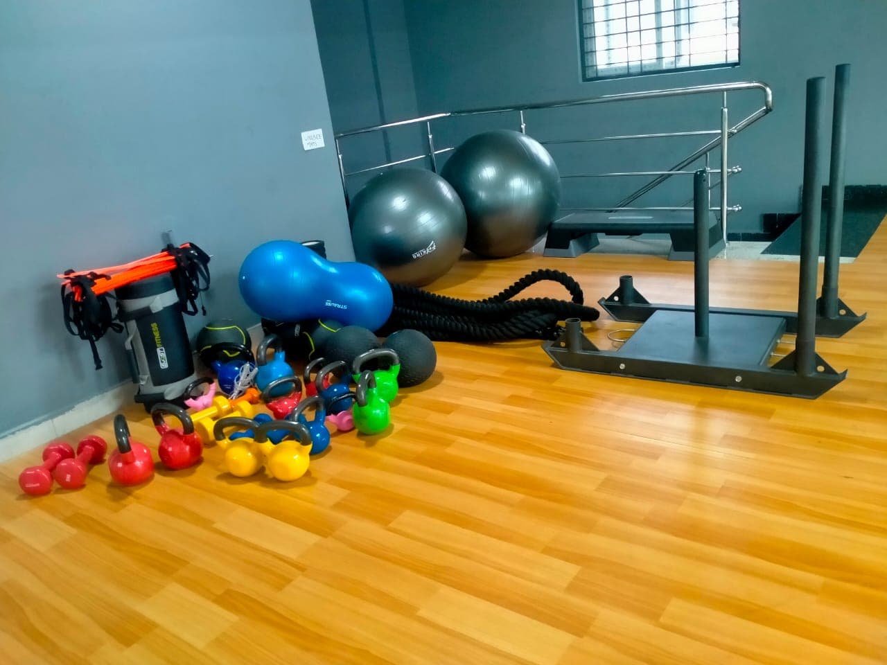 Functional fitness equipment